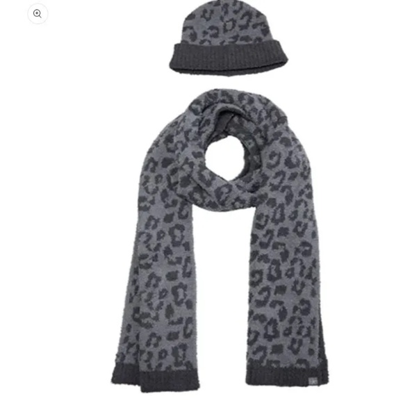 Barefoot Dreams CozyChic In The Wild Scarf and Hat Set Graphite/Carbon NEW - Picture 1 of 1